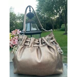 MICHAEL Michael Kors Edie metallic CONVERTIBLE SHOULDER BAG (p160